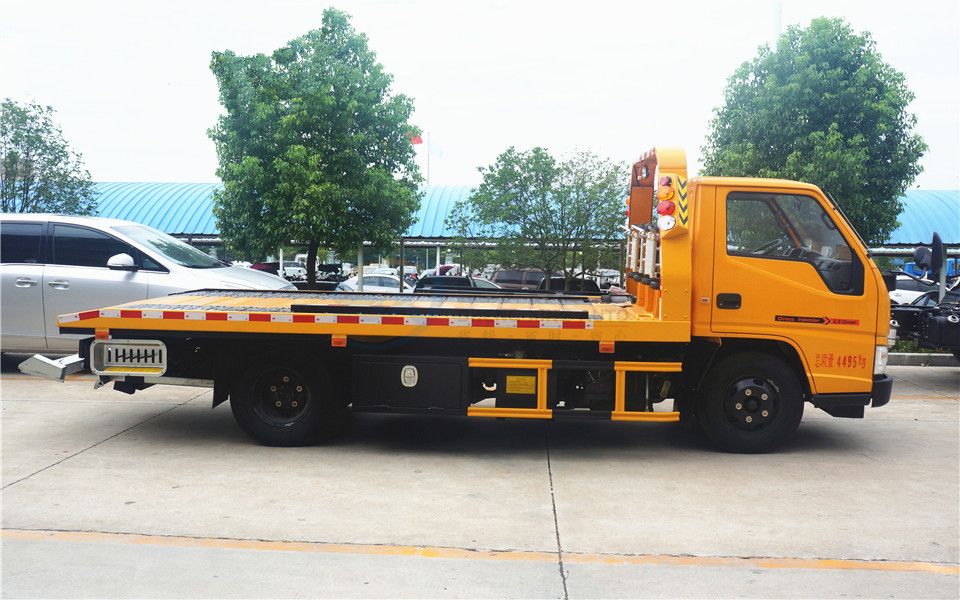 江鈴順達藍牌一拖二清障車