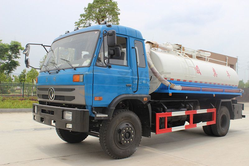 東風(fēng)153型10方吸糞車