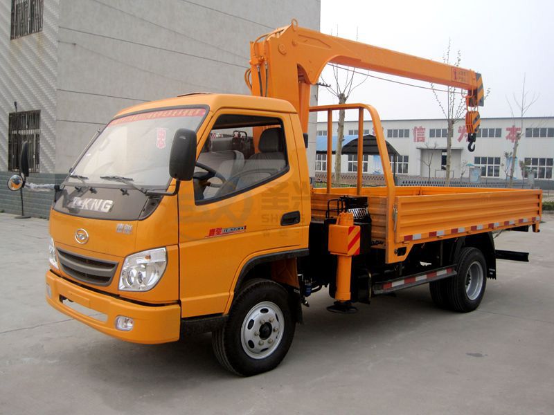 唐駿藍牌小型3.2噸隨車吊