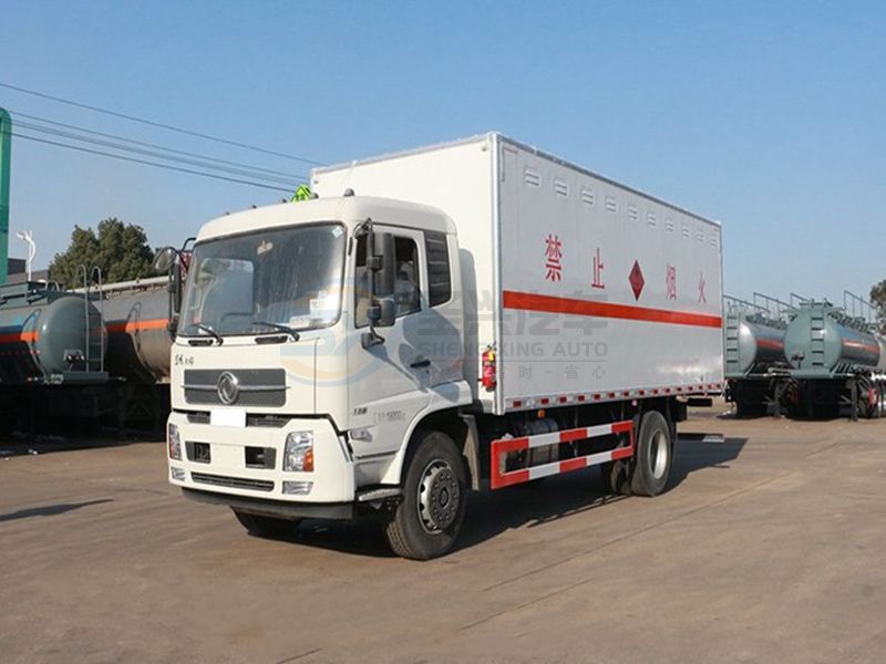 東風(fēng)天錦6米2/6米5爆破器材運(yùn)輸車