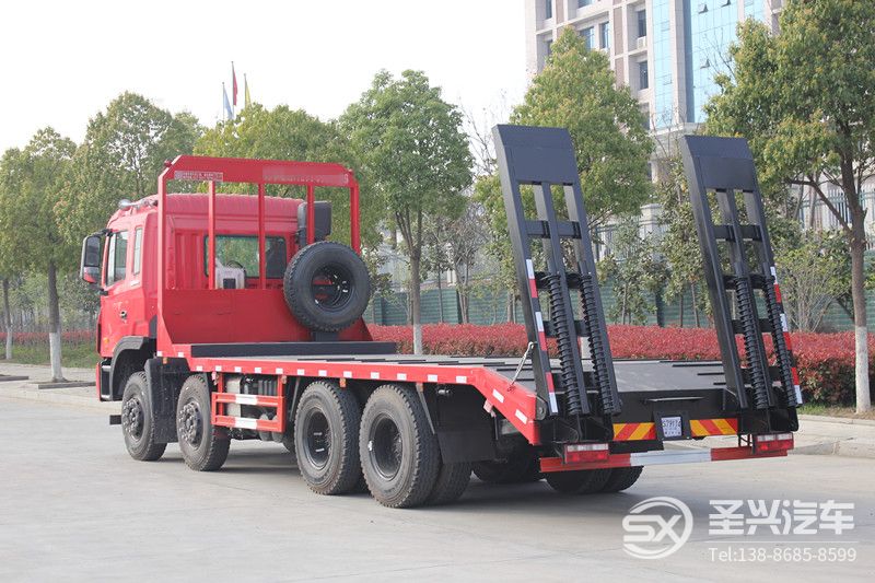 江淮K5前四后八底平板挖機(jī)運(yùn)輸車