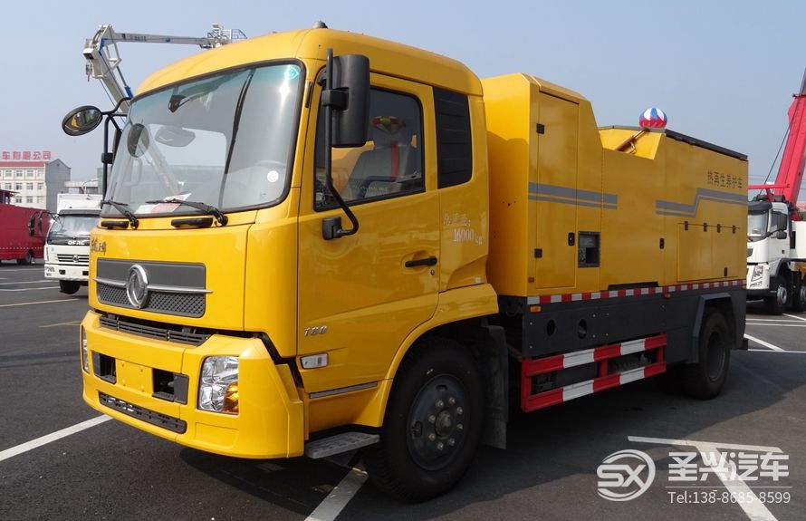 東風(fēng)天錦路面熱再生修補(bǔ)車 