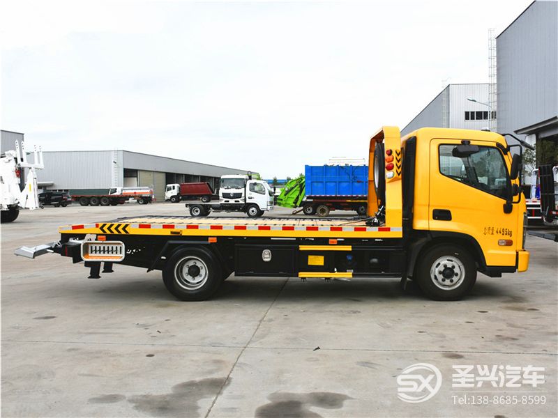 現(xiàn)代盛圖一拖二藍(lán)牌清障車