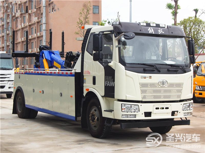 解放單橋拖吊聯(lián)體救援車(chē)
