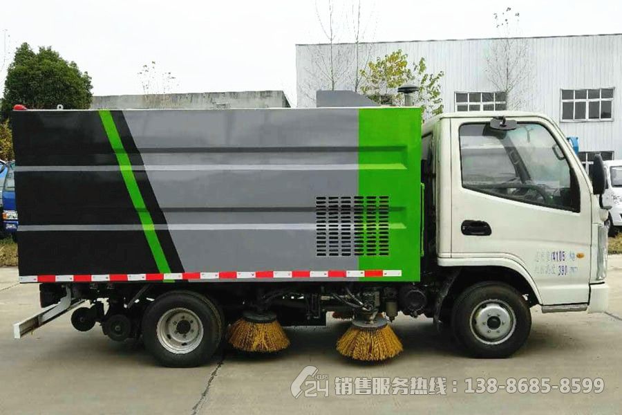 凱馬小型3噸掃路車