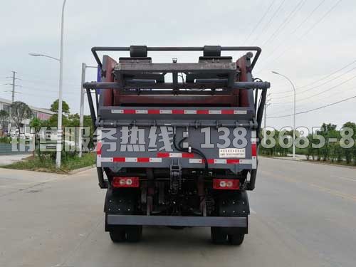 國六福田歐馬可后翻桶無泄漏壓縮垃圾車