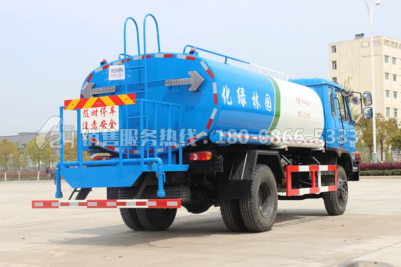 東風(fēng)老款145型12方灑水車