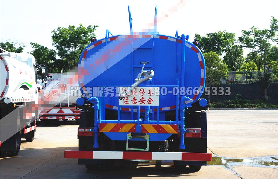東風(fēng)專底TJG193型灑水車12立方