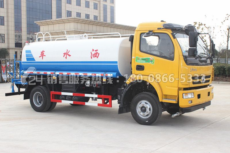 東風特商灑水車8方