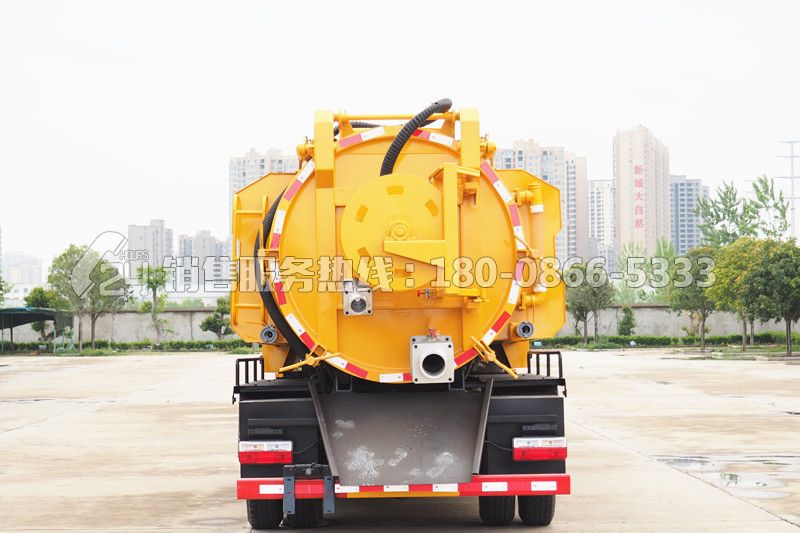 東風(fēng)多利卡D7清洗吸污車3+9方