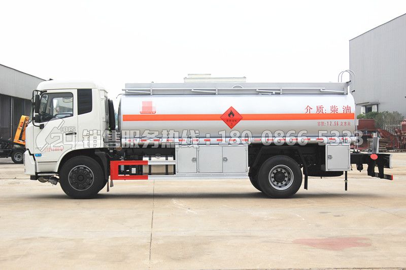 東風(fēng)天錦運油車