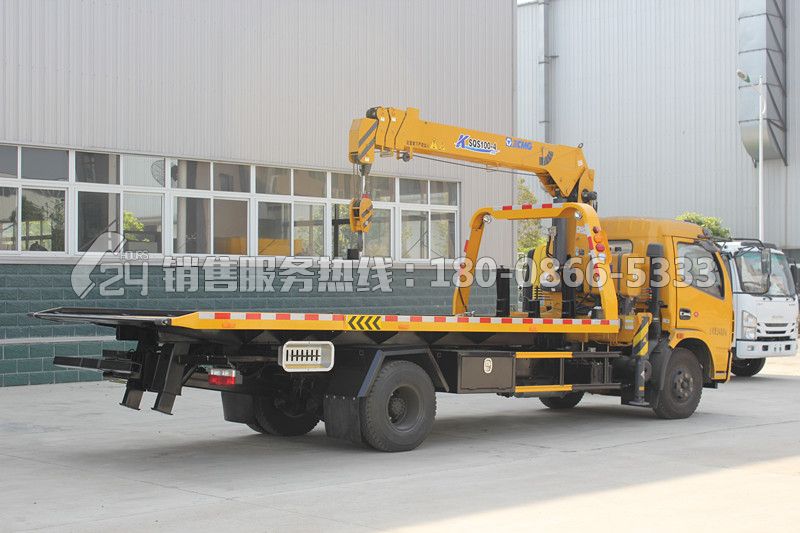 東風(fēng)多利卡D7一拖二清障車(chē)-帶徐工3.2噸吊機(jī)
