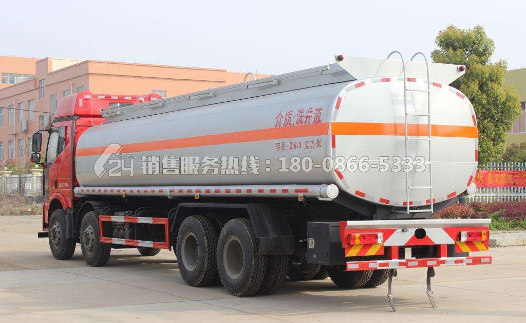 解放J6前四后八供液車27.5立方