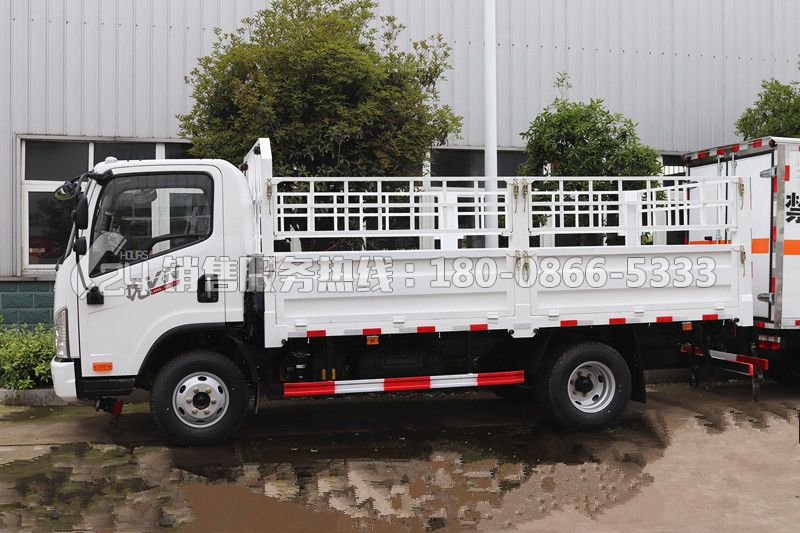 解放虎V氣瓶運(yùn)輸車4.2米