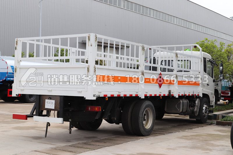國六-東風(fēng)天錦氣瓶運輸車