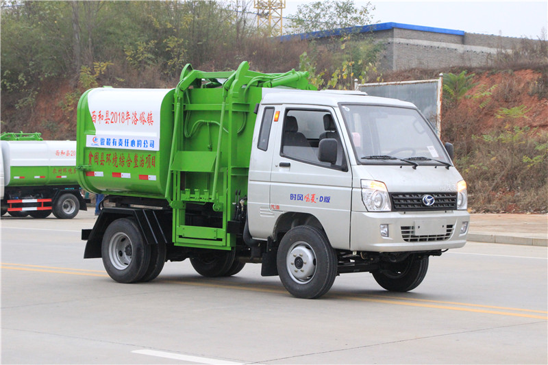 時(shí)風(fēng)3方翻桶收集垃圾轉(zhuǎn)運(yùn)車