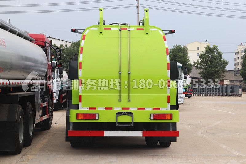 國六-東風(fēng)天錦KR天燃?xì)獠蛷N垃圾車