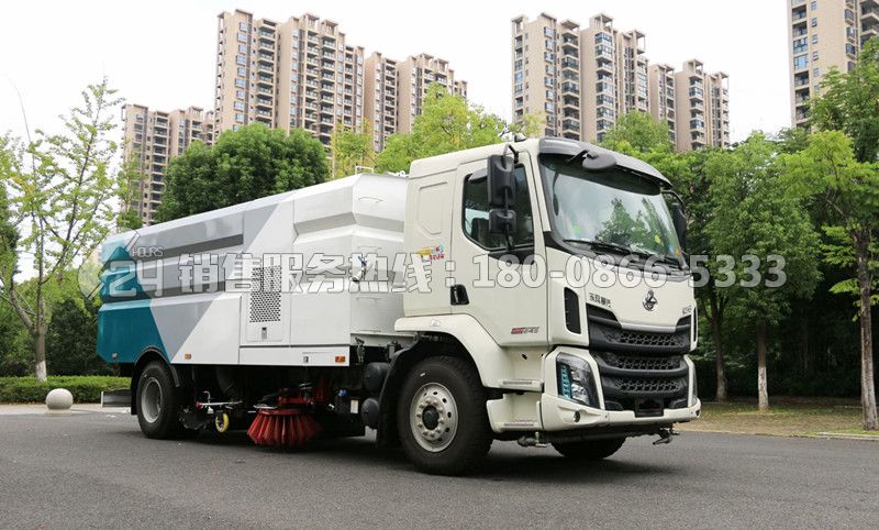 國(guó)六-柳汽乘龍M3洗掃車(chē)9+7方