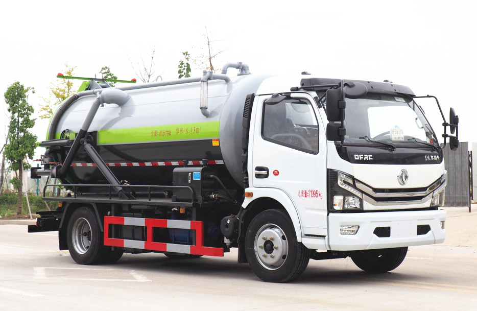 國(guó)六-東風(fēng)多利卡D7吸污車(chē)9方