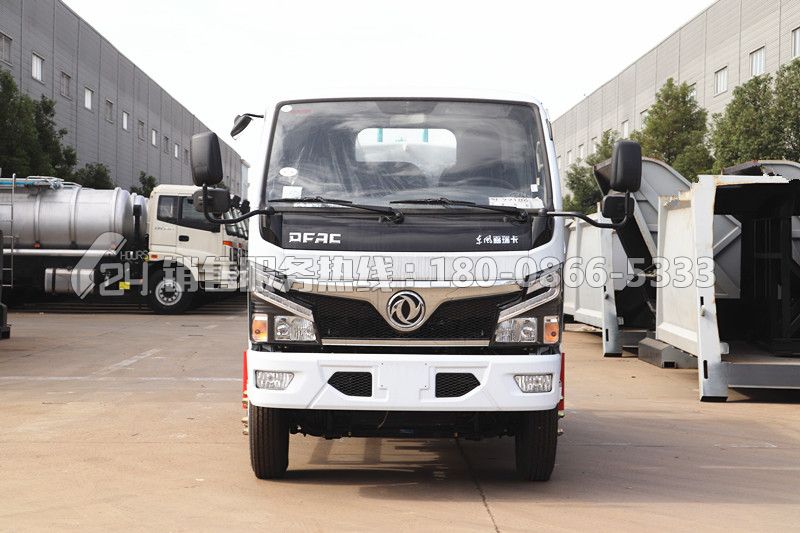 國六東風(fēng)福瑞卡5噸灑水車