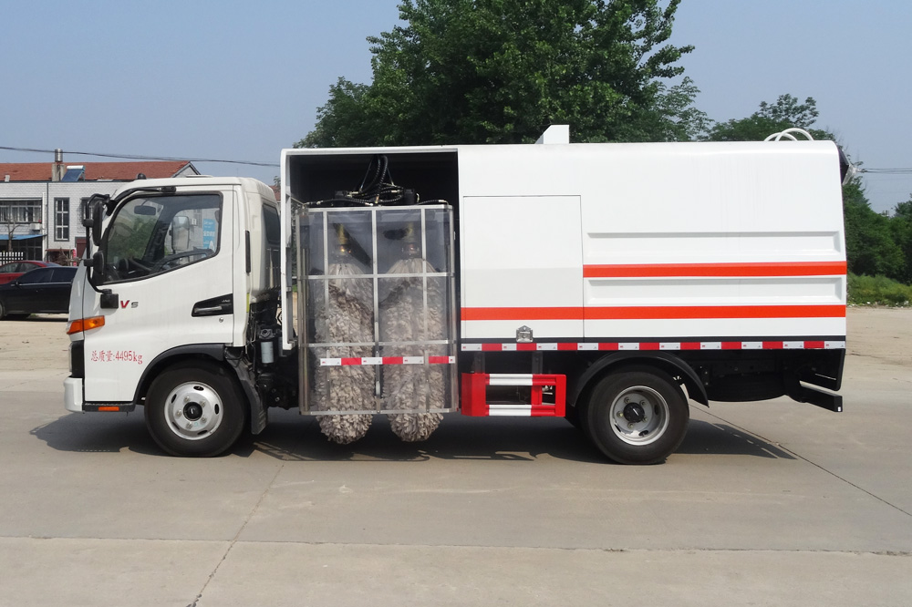 江淮駿鈴V3護欄清洗車