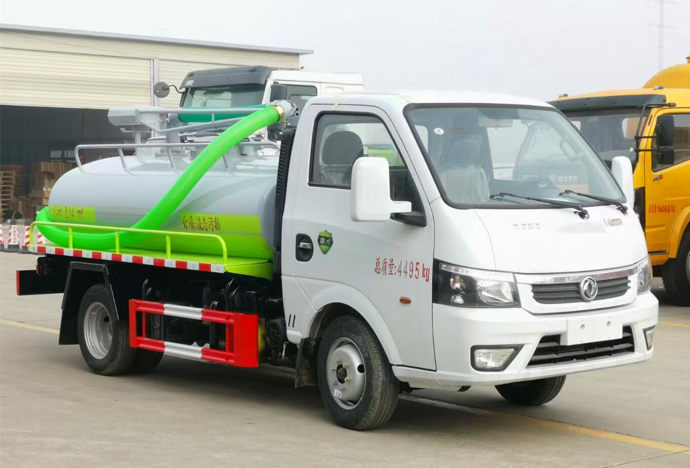 東風(fēng)途逸吸糞車2.5方