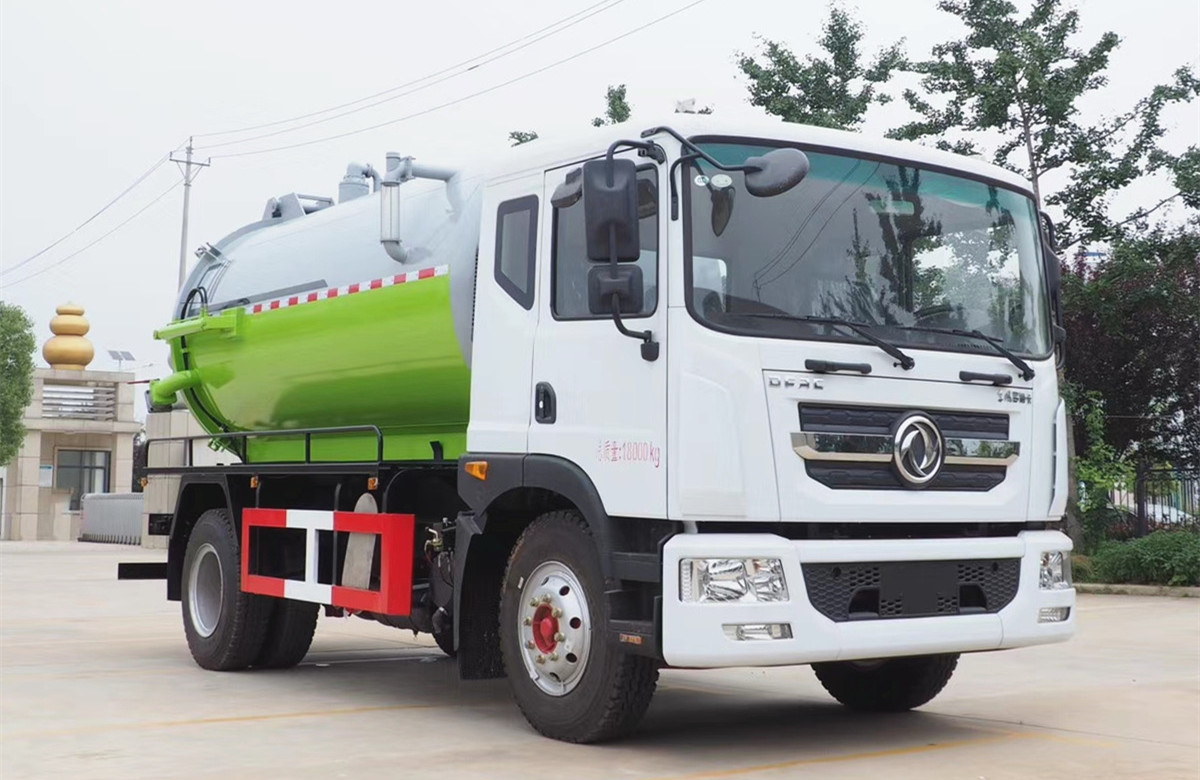 東風(fēng)多利卡D9吸污車(chē)11.5方