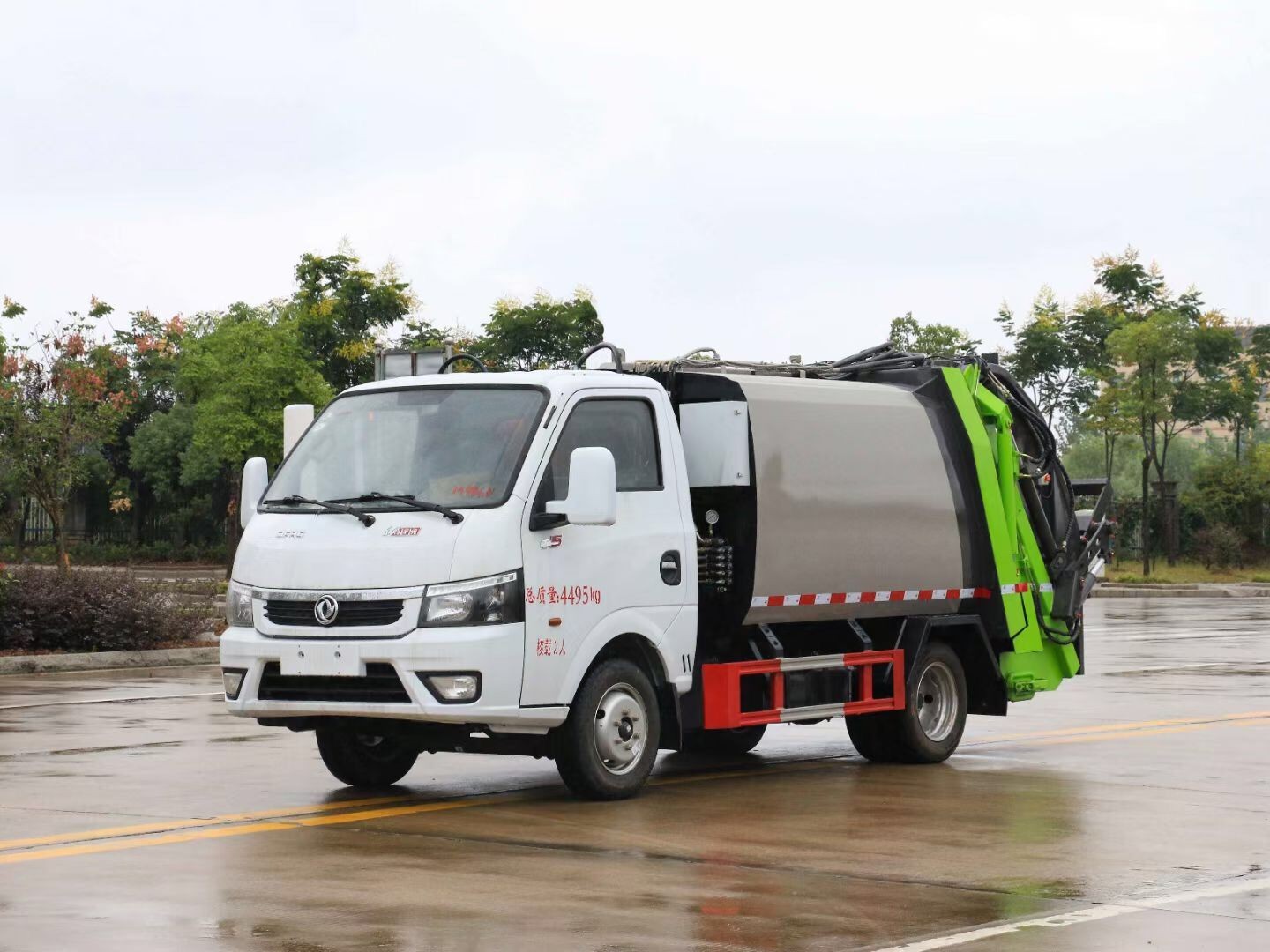 東風(fēng)途逸壓縮垃圾車4方