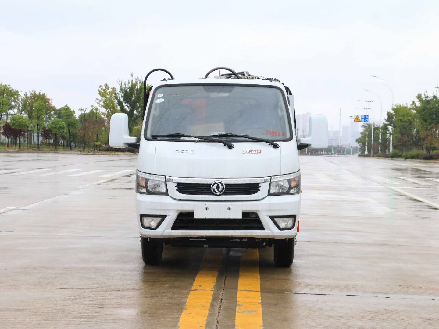 東風(fēng)途逸壓縮垃圾車4方
