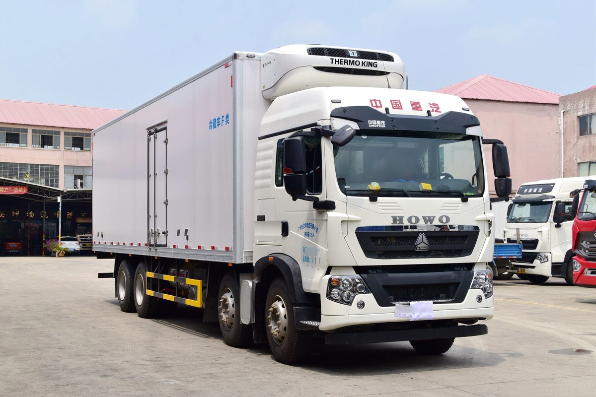 重汽豪沃HOWO T5G冷藏車9.6米