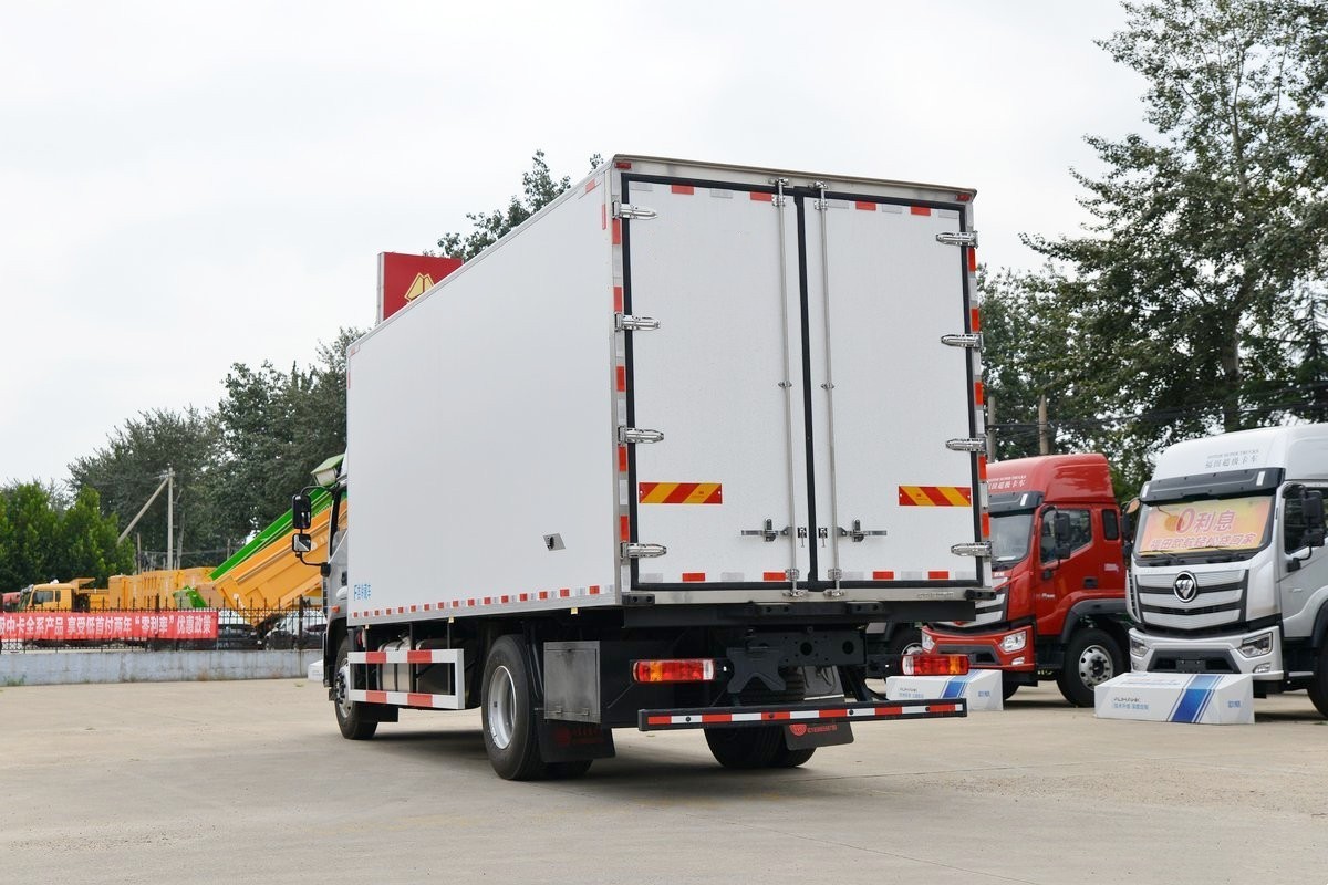 福田歐馬可(歐航) 冷藏車6.6米