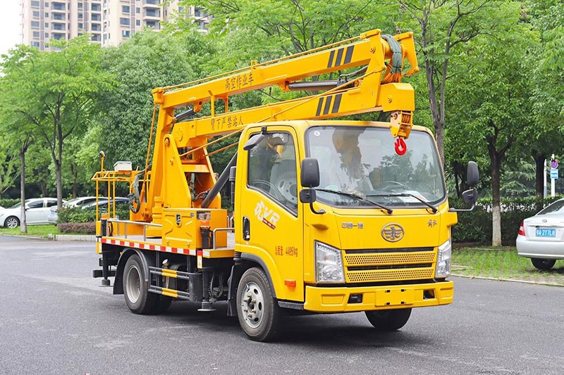 解放虎VR 13米高空作業(yè)車