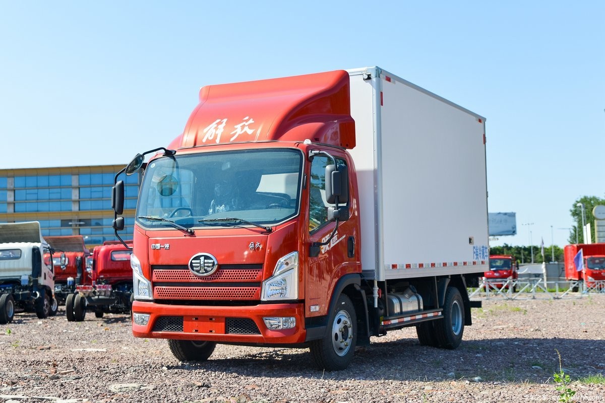 解放領途冷藏車4.05米
