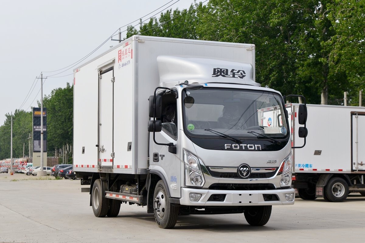 福田奧鈴速運(yùn)4.08米冷藏車