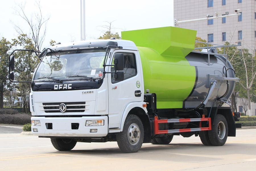 東風大多利卡D7罐式6方餐廚垃圾車