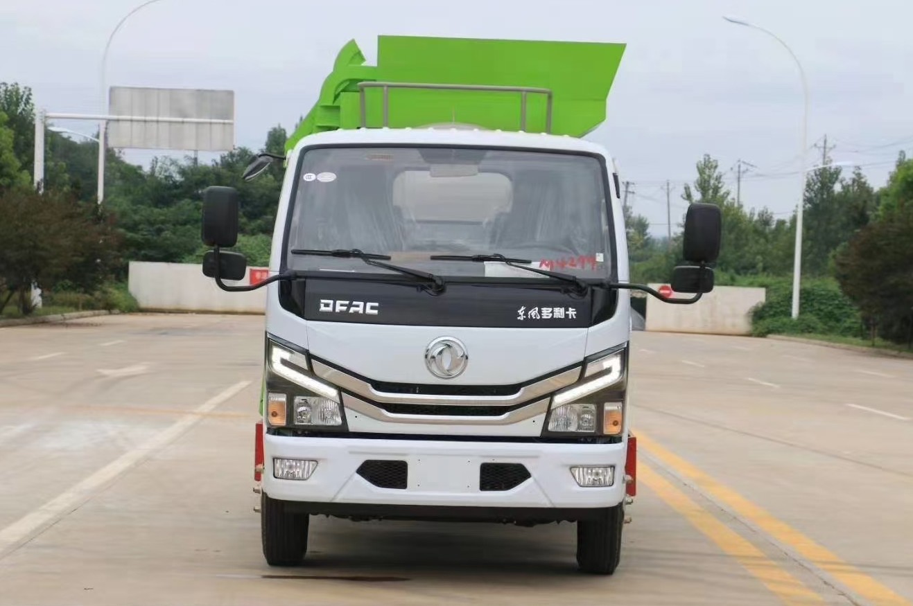 東風(fēng)多利卡4方餐廚垃圾車(chē)