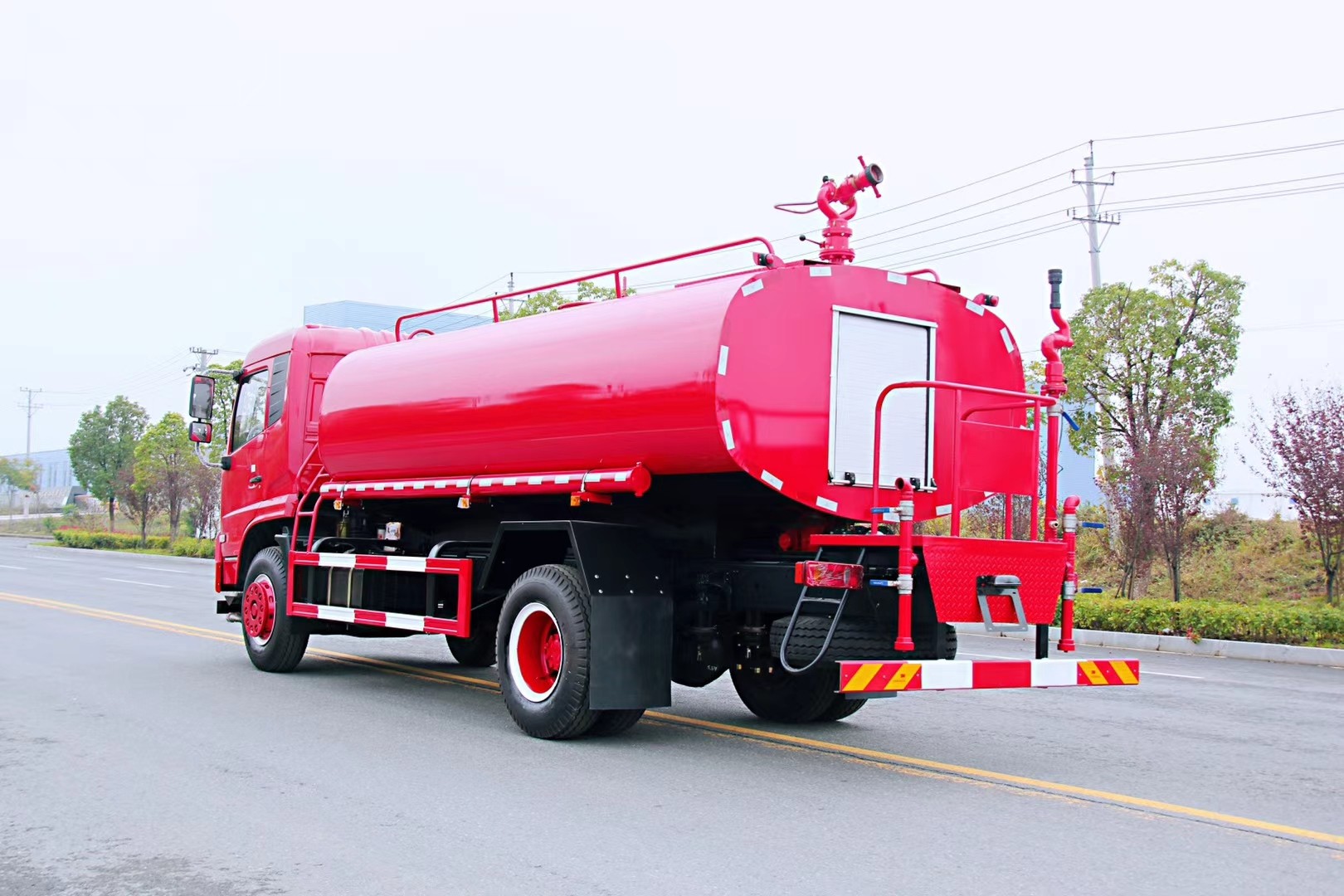東風(fēng)天錦消防灑水車（園區(qū)專用）
