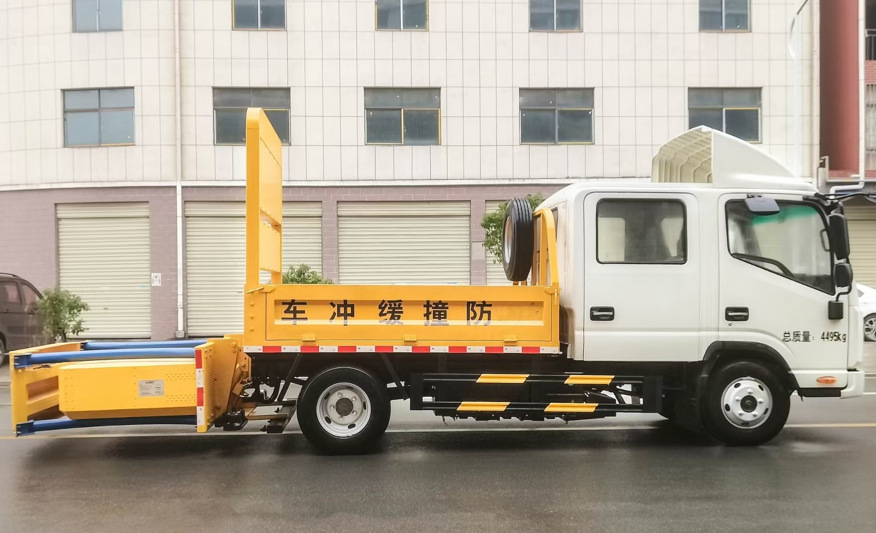 江淮帥鈴防撞緩沖車70K