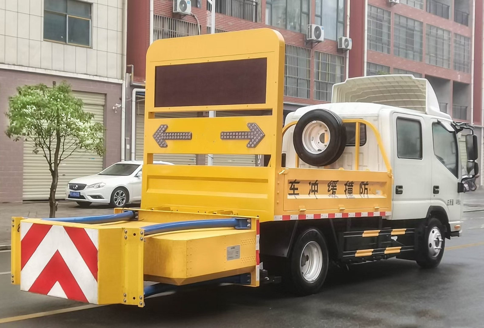 江淮帥鈴防撞緩沖車70K