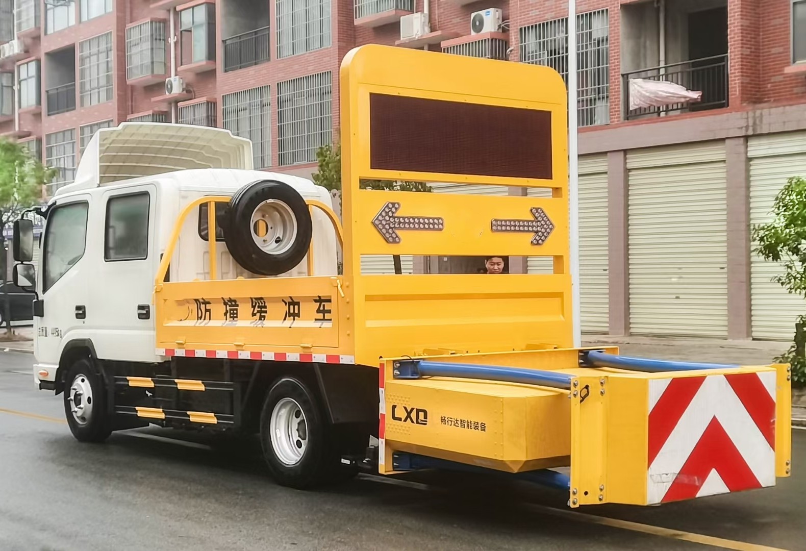 江淮帥鈴防撞緩沖車70K